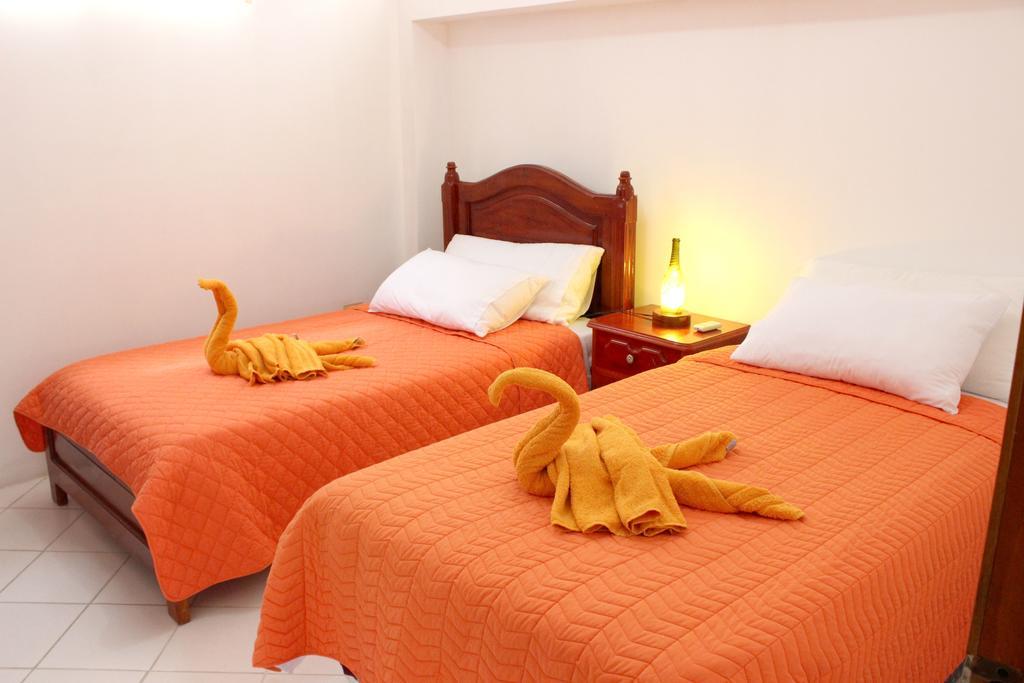 The Island Home Puerto Ayora  Habitación foto